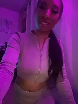 Snapshot of Iceblanca chatting on February 2025 07:38:02 AM Iceblanca online show from February 2025 07:38:02 AM