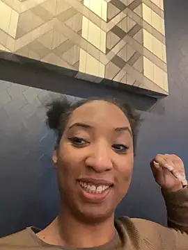 Snapshot of Iceblanca chatting on February 2025 12:14:02 PM Iceblanca online show from February 2025 12:14:02 PM