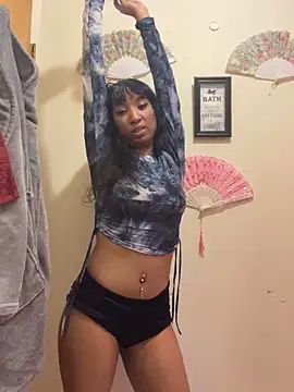 Snapshot of Iceblanca chatting on March 2025 09:14:02 AM Iceblanca online show from March 2025 09:14:02 AM