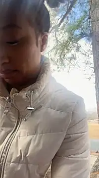 Snapshot of Iceblanca chatting on March 2025 05:11:02 PM Iceblanca online show from March 2025 05:11:02 PM