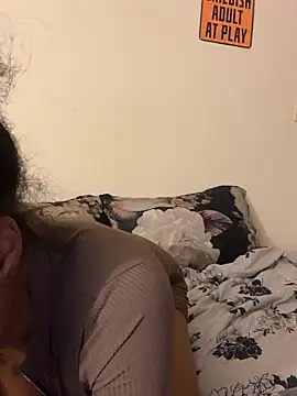 Snapshot of Iceblanca chatting on March 2025 06:43:01 AM Iceblanca online show from March 2025 06:43:01 AM