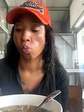 Snapshot of Iceblanca chatting on September 2025 07:06:02 PM Iceblanca online show from September 2025 07:06:02 PM