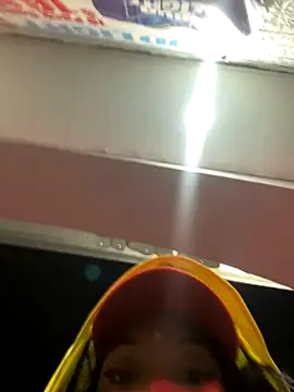 Snapshot of Iceblanca chatting on October 2025 07:31:01 AM Iceblanca online show from October 2025 07:31:01 AM