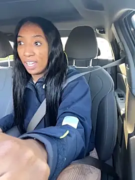 Snapshot of Iceblanca chatting on November 2025 01:24:03 PM Iceblanca online show from November 2025 01:24:03 PM