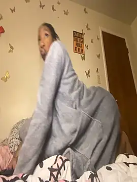 Snapshot of Iceblanca chatting on December 2025 07:50:02 AM Iceblanca online show from December 2025 07:50:02 AM