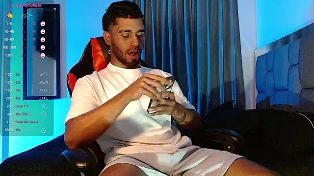 Snapshot of Christian_thor chatting on January 2025 10:41:02 AM Christian thor online show from January 2025 10:41:02 AM