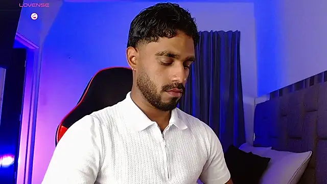 Snapshot of Christian_thor chatting on September 2025 03:33:02 AM Christian thor online show from September 2025 03:33:02 AM