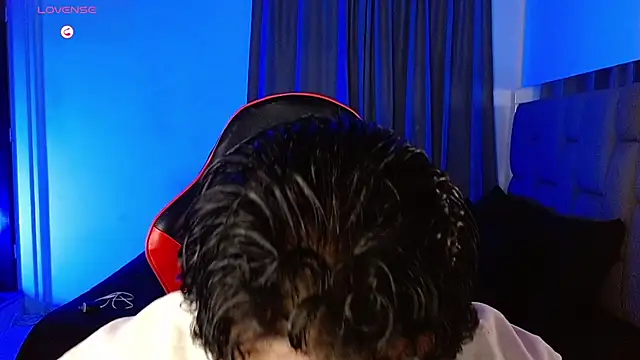 Snapshot of Christian_thor chatting on December 2025 03:27:02 AM Christian thor online show from December 2025 03:27:02 AM