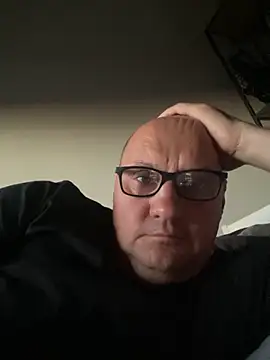 Snapshot of vanjbi45 chatting on October 2025 05:11:01 PM vanjbi45 online show from October 2025 05:11:01 PM