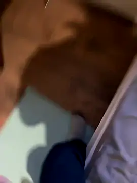 Snapshot of vanjbi45 chatting on November 2025 06:13:01 AM vanjbi45 online show from November 2025 06:13:01 AM