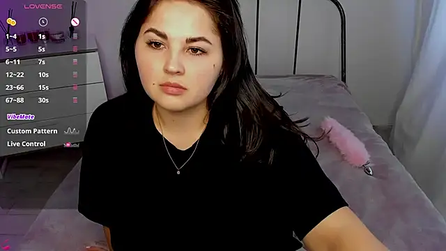 Snapshot of Talla_a chatting on June 2026 12:31:02 PM Talla a online show from June 2026 12:31:02 PM