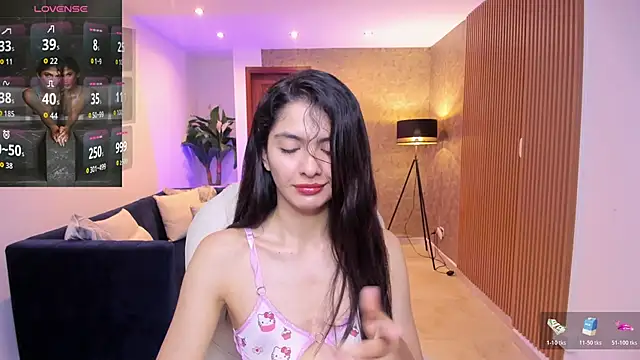 miiaa evans online show from December 2025 11:17:01 AM