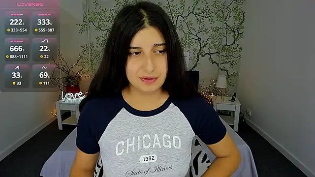 Linda EX online show from September 2025 04:01:02 AM