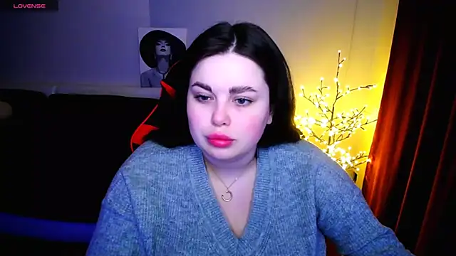 Emily Mo online show from January 2025 06:39:01 AM