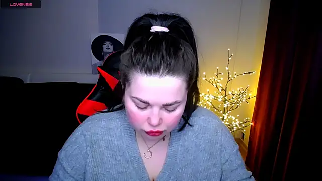 Emily Mo online show from January 2025 06:35:02 AM