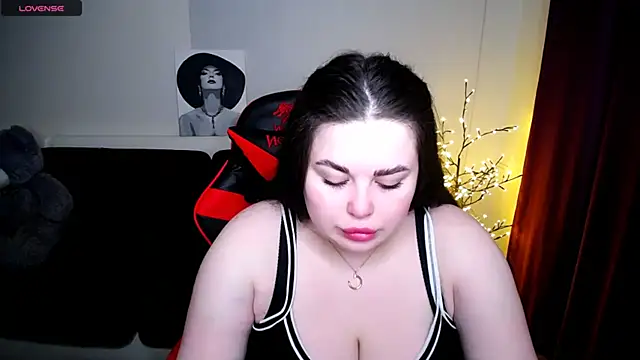 Emily Mo online show from January 2025 06:35:01 AM