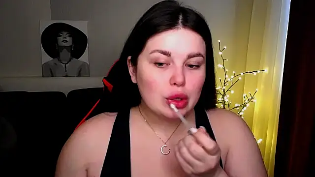 Emily Mo online show from February 2025 06:44:02 AM