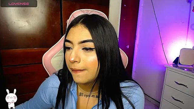 eva six online show from December 2024 11:35:02 PM