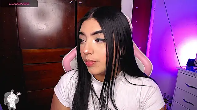 eva six online show from January 2025 07:28:01 PM