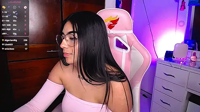 eva six online show from March 2025 03:57:01 AM