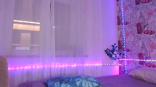 Karolina love  online show from May 2026 08:54:02 PM