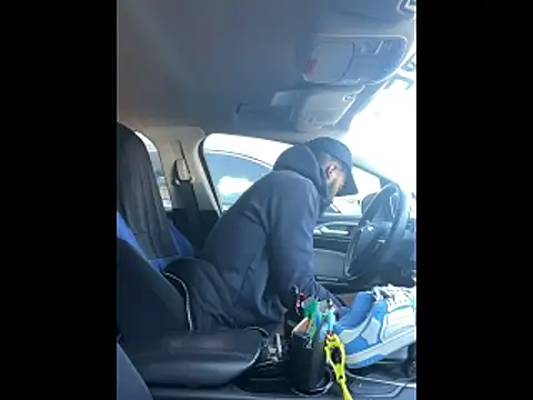 Snapshot of fulsome_change223 chatting on October 2025 05:24:02 PM fulsome change223 online show from October 2025 05:24:02 PM