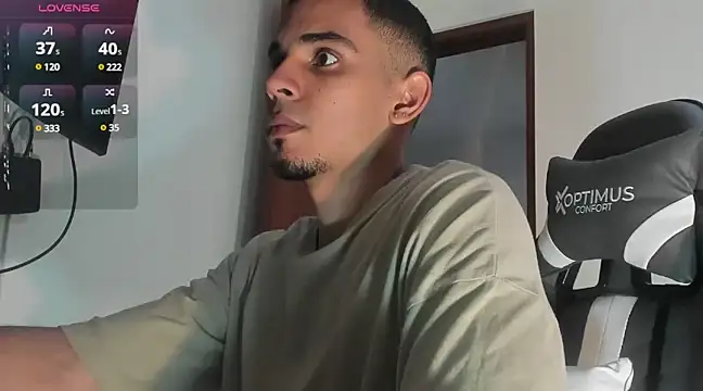 joss 111 online show from February 2025 12:27:01 PM