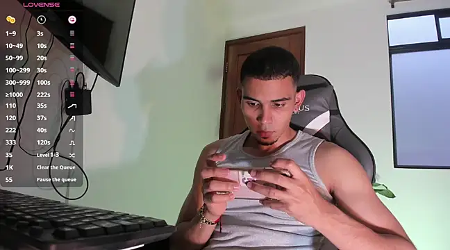 joss 111 online show from February 2025 10:42:02 PM