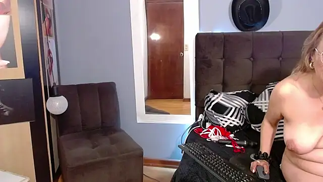 RubyWatson50 online show from March 2025 04:14:02 AM