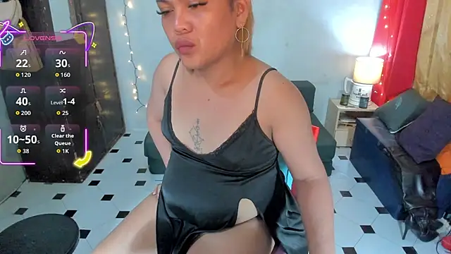 Snapshot of ivyDvil05 chatting on March 2026 12:10:01 PM ivyDvil05 online show from March 2026 12:10:01 PM