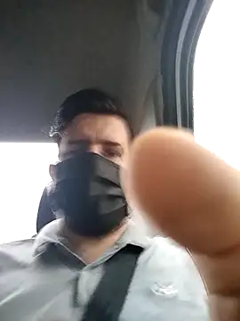 Maxi TheBigDaddy online show from April 2026 01:12:02 PM