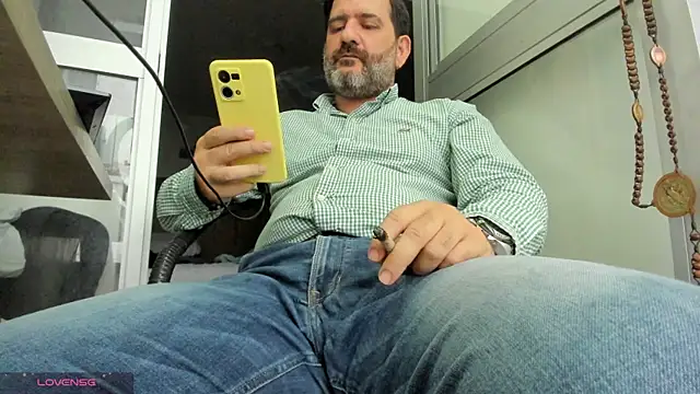 Maxi TheBigDaddy online show from April 2026 01:25:02 PM