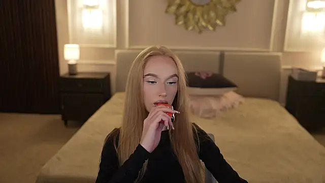 Amelia Blaze online show from September 2025 10:53:01 PM