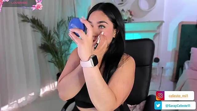 Snapshot of scarlet_miller1 chatting on February 2025 11:44:02 AM scarlet miller1 online show from February 2025 11:44:02 AM