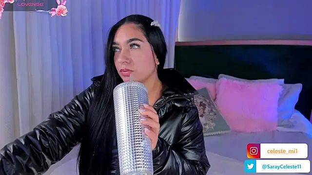 Snapshot of scarlet_miller1 chatting on February 2025 03:31:02 PM scarlet miller1 online show from February 2025 03:31:02 PM