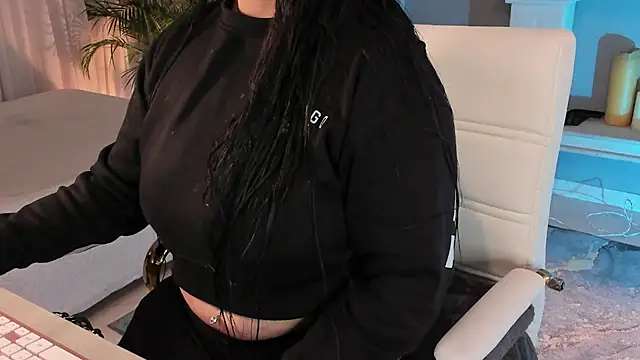 Snapshot of scarlet_miller1 chatting on September 2025 11:56:01 AM scarlet miller1 online show from September 2025 11:56:01 AM