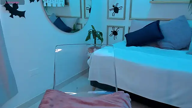 Snapshot of scarlet_miller1 chatting on October 2025 11:53:02 AM scarlet miller1 online show from October 2025 11:53:02 AM