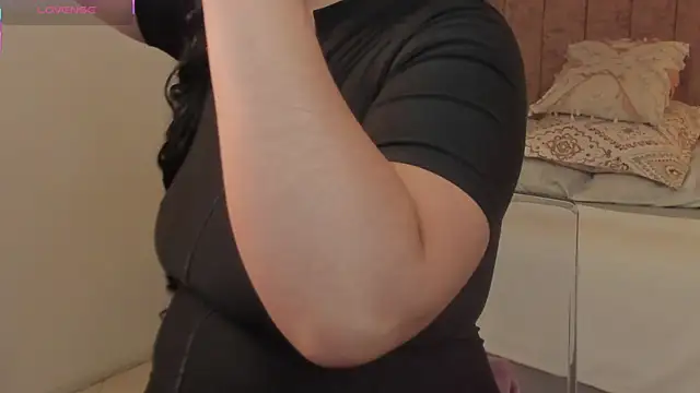 Snapshot of scarlet_miller1 chatting on October 2025 11:50:01 AM scarlet miller1 online show from October 2025 11:50:01 AM