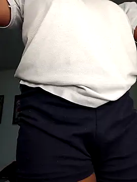 Snapshot of chalohott chatting on February 2025 10:03:02 AM chalohott online show from February 2025 10:03:02 AM