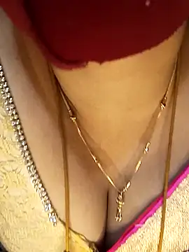 tuttifrutti17 online show from December 2024 05:55:02 PM