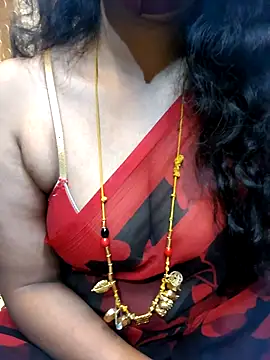 tuttifrutti17 online show from February 2026 04:55:02 PM