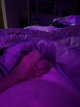 Snapshot of Themechanic420 chatting on April 2026 11:46:02 AM Themechanic420 online show from April 2026 11:46:02 AM