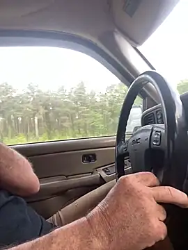 Snapshot of Themechanic420 chatting on April 2026 02:03:02 PM Themechanic420 online show from April 2026 02:03:02 PM