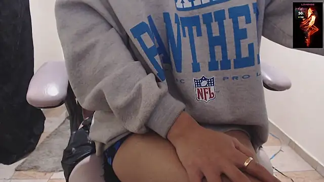 Snapshot of toxxxic_cams chatting on April 2026 05:59:01 AM toxxxic cams online show from April 2026 05:59:01 AM