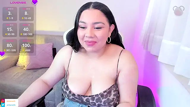 Snapshot of ambar-wells chatting on October 2025 05:21:02 PM ambar-wells online show from October 2025 05:21:02 PM