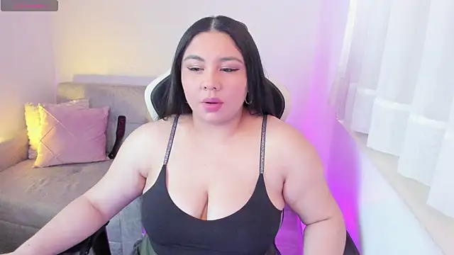Snapshot of ambar-wells chatting on October 2025 04:20:02 PM ambar-wells online show from October 2025 04:20:02 PM
