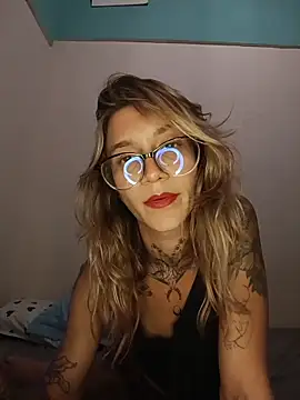 Snapshot of rose-rainbowgoddess chatting on March 2026 11:55:01 PM rose-rainbowgoddess online show from March 2026 11:55:01 PM