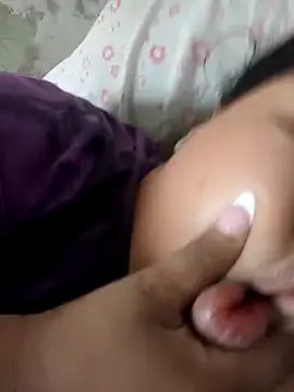 Snapshot of rachel_parker chatting on February 2026 05:24:01 PM rachel parker online show from February 2026 05:24:01 PM