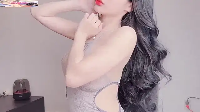 Snapshot of bejeni-sweet chatting on March 2025 02:09:02 AM bejeni-sweet online show from March 2025 02:09:02 AM