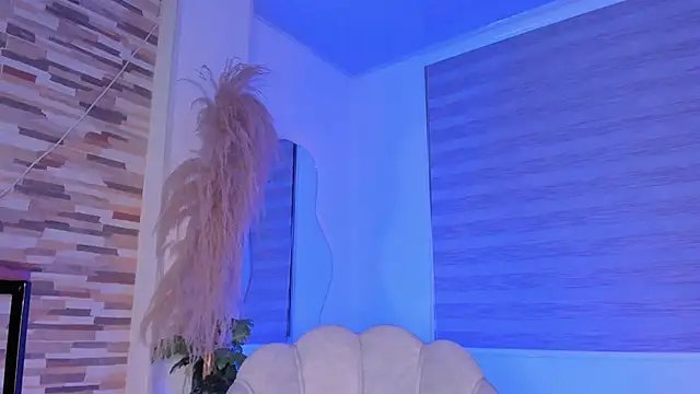 Snapshot of Vanesa_novvoa chatting on February 2025 11:15:01 PM Vanesa novvoa online show from February 2025 11:15:01 PM
